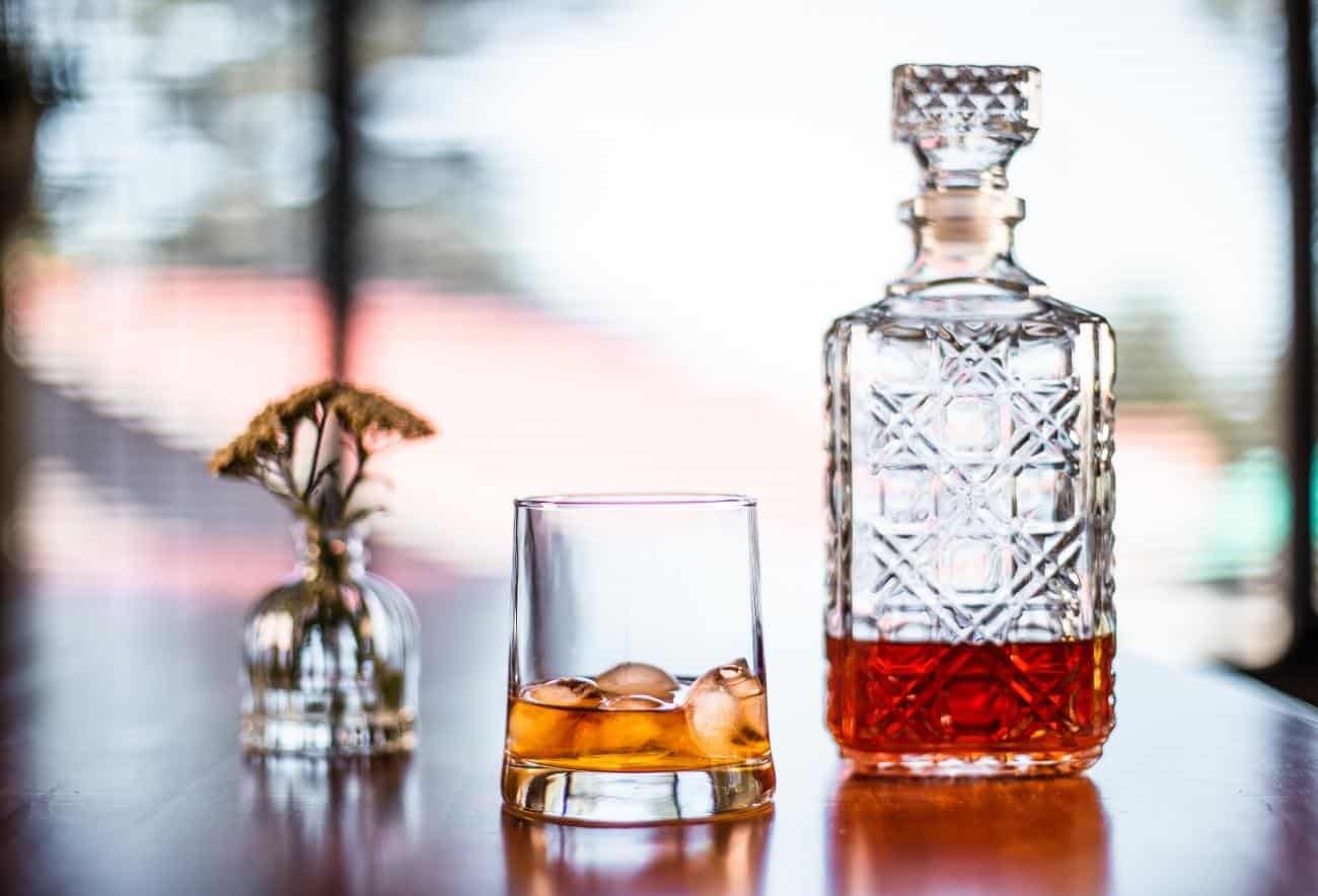 Buy High-Quality Diamond Cut Whiskey Glass Decanter Set Online In