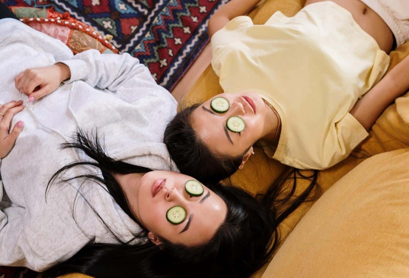 All-Natural Remedies to Reduce Dark Under Eye Circles - Cucumbers on Eyes