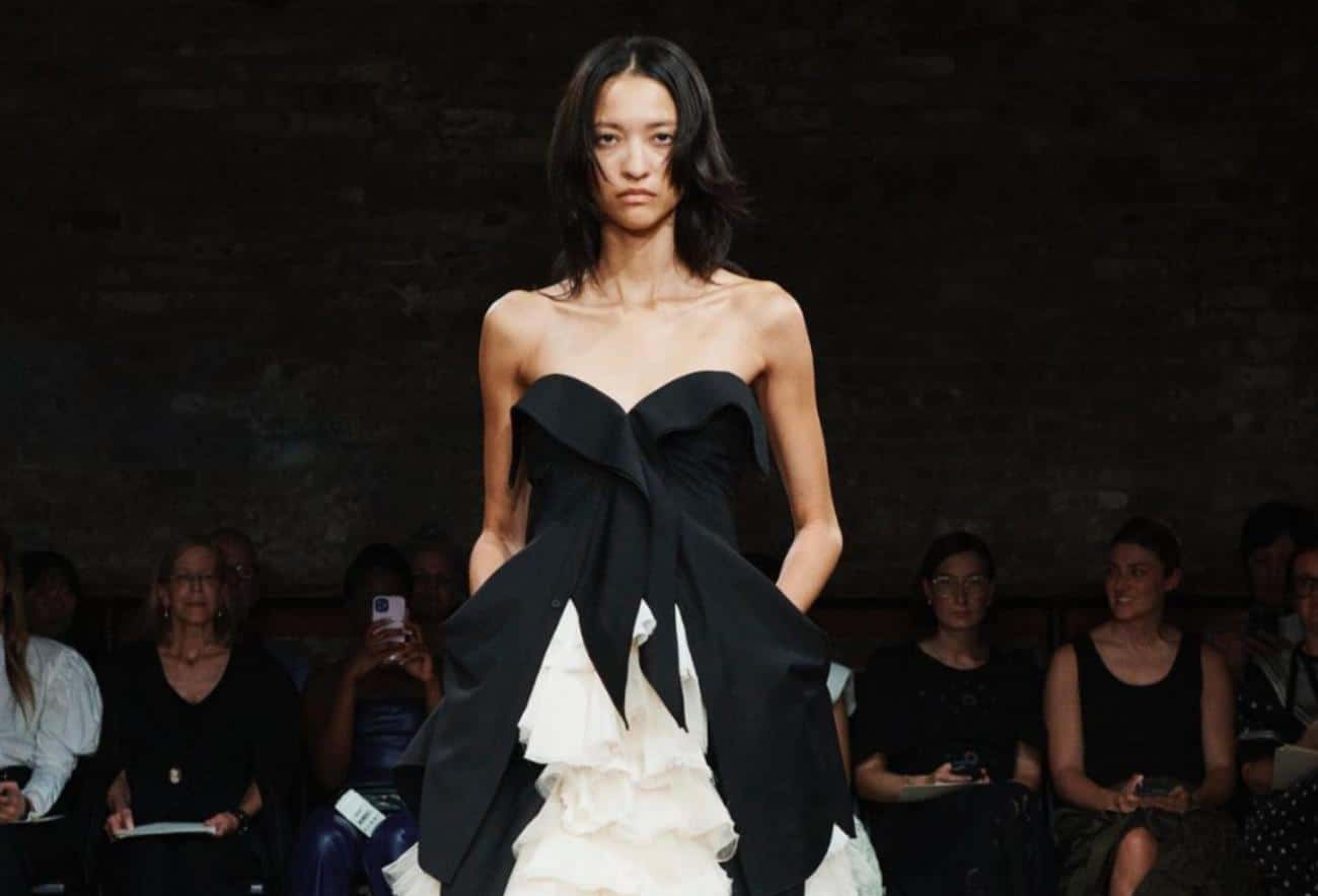 Woman on Runway in Black and White Dress from Emerging Fashion Designer Fashion Week Spring / Summer 2023