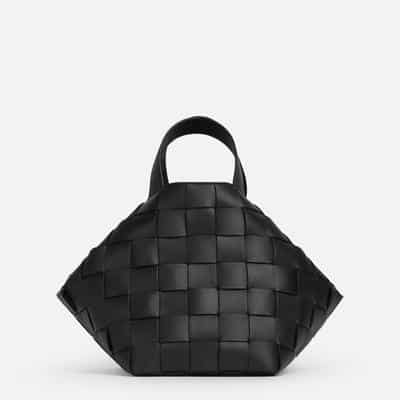 Bottega Veneta cassette bowling black quiet luxury handbags