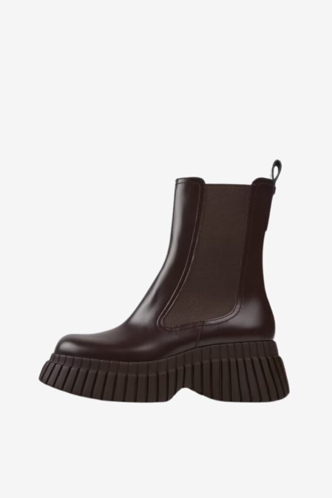 Camper BCN Chelsea Boots - $275