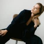 womens black blazer outfits, woomen's work outfits, how to style a black blazer