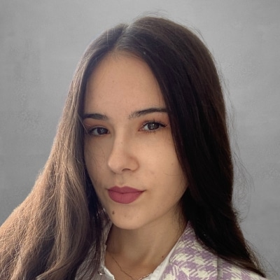 Laura Pessina - Fashion Stylist